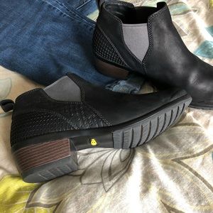 Keen ankle boots